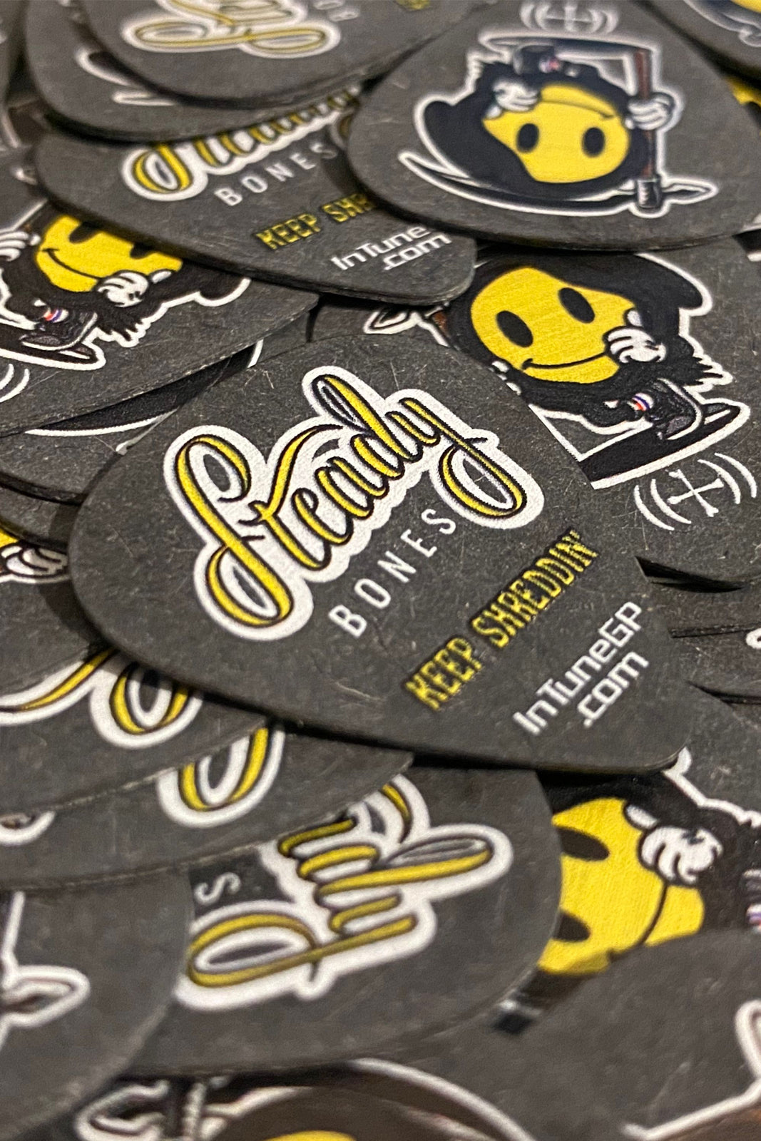 Keep Shreddin' // Guitar Picks (5-Pack)